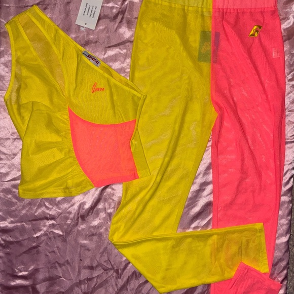 Yin- Yang yellow and pink swim cover  Set - Picture 1 of 2